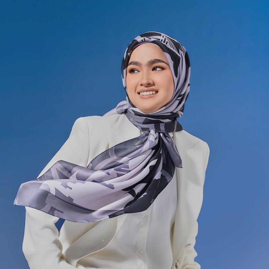 elfiraloy profile picture