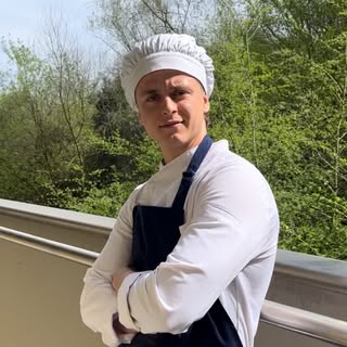 alvarodezulueta profile picture